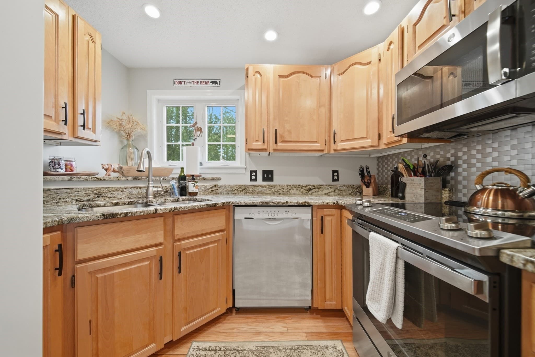 Single Family Residence at 4 Penobscott Path, Gilmanton NH 03237, Gilmanton, photo 14 of 41