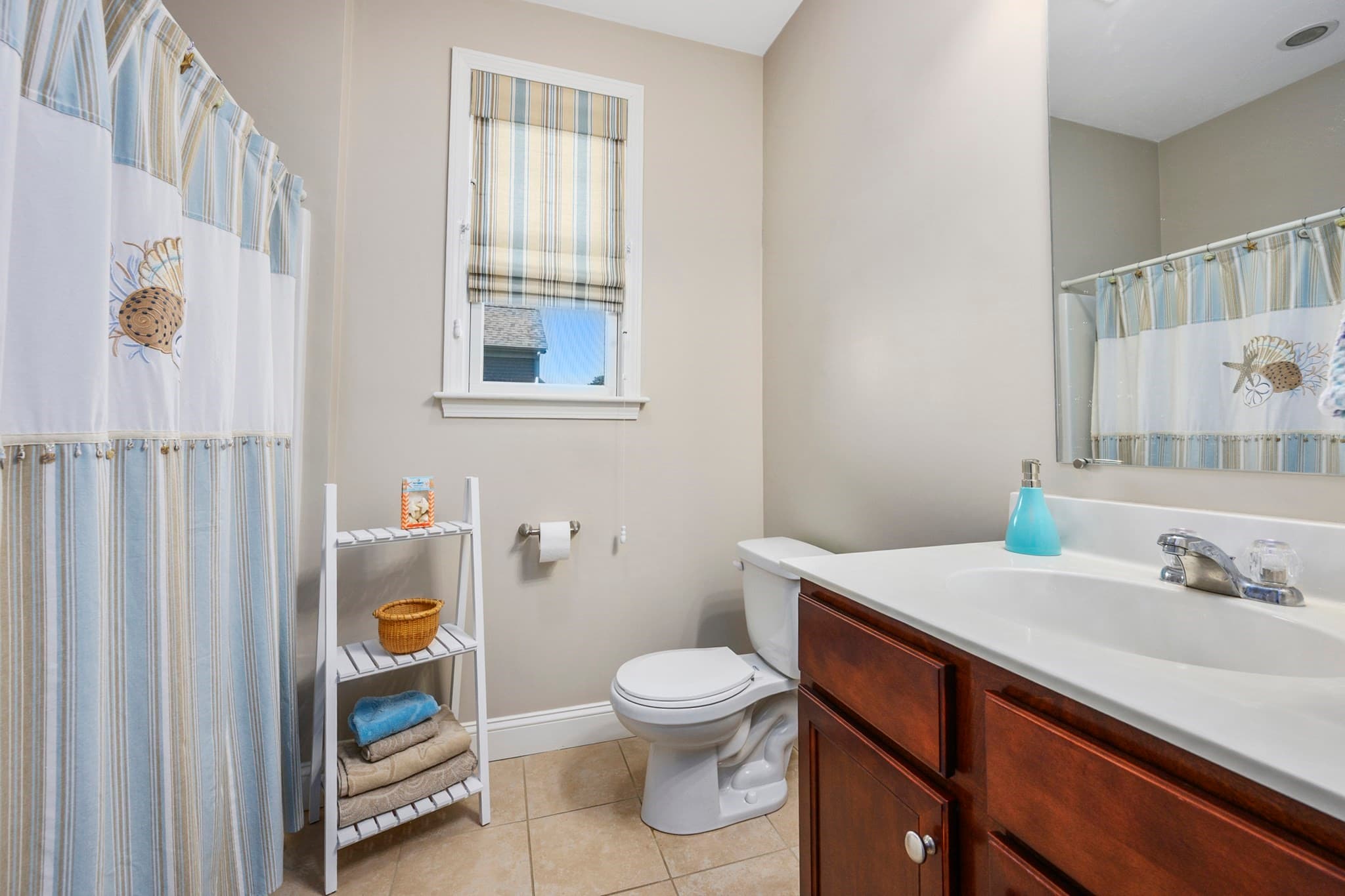 Condominium at 118 Grey Hawk Dr # 118, Mashpee MA 02649, photo 12 of 42
