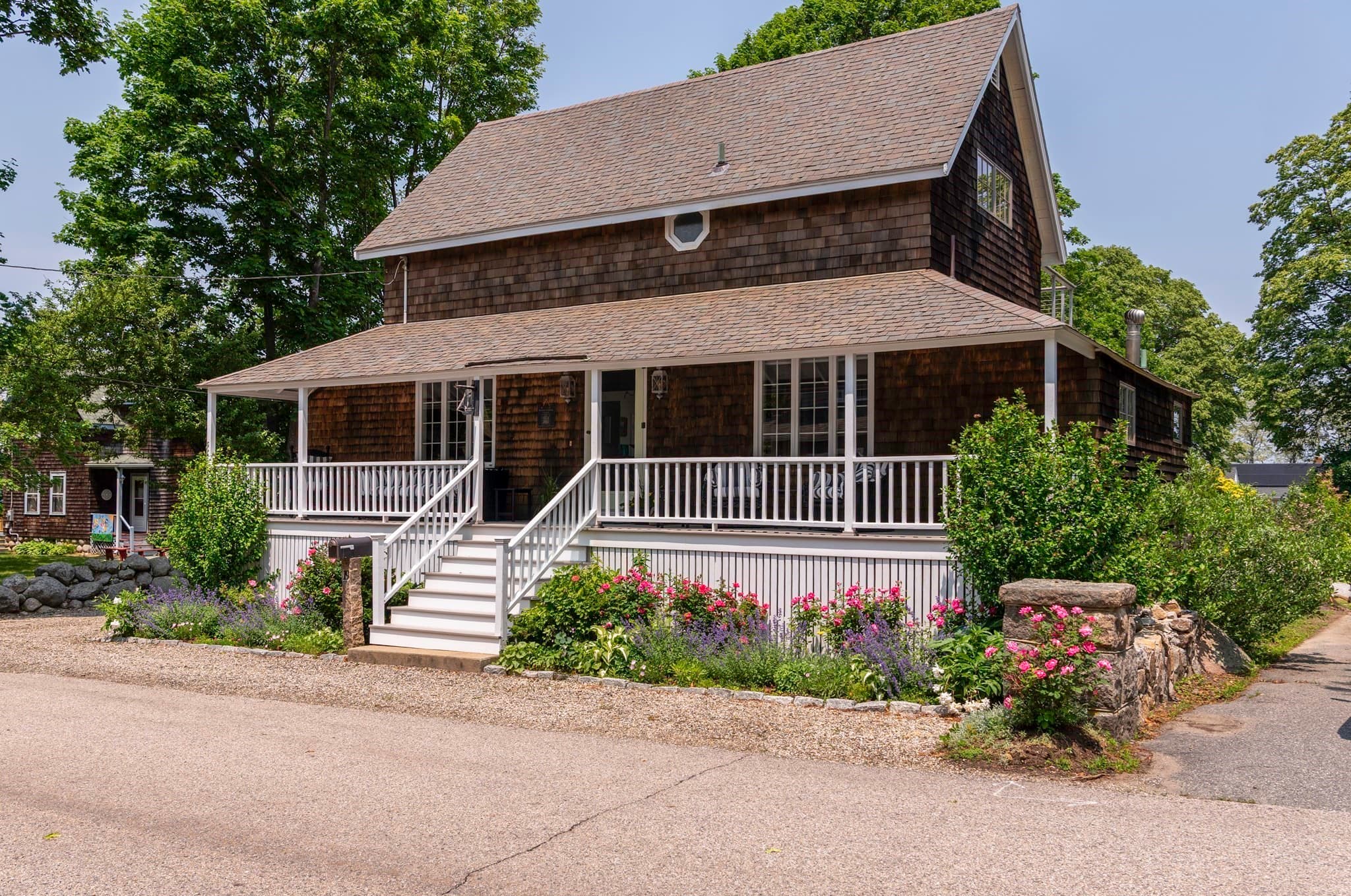 19 Old Garden Rd, Rockport MA 01966