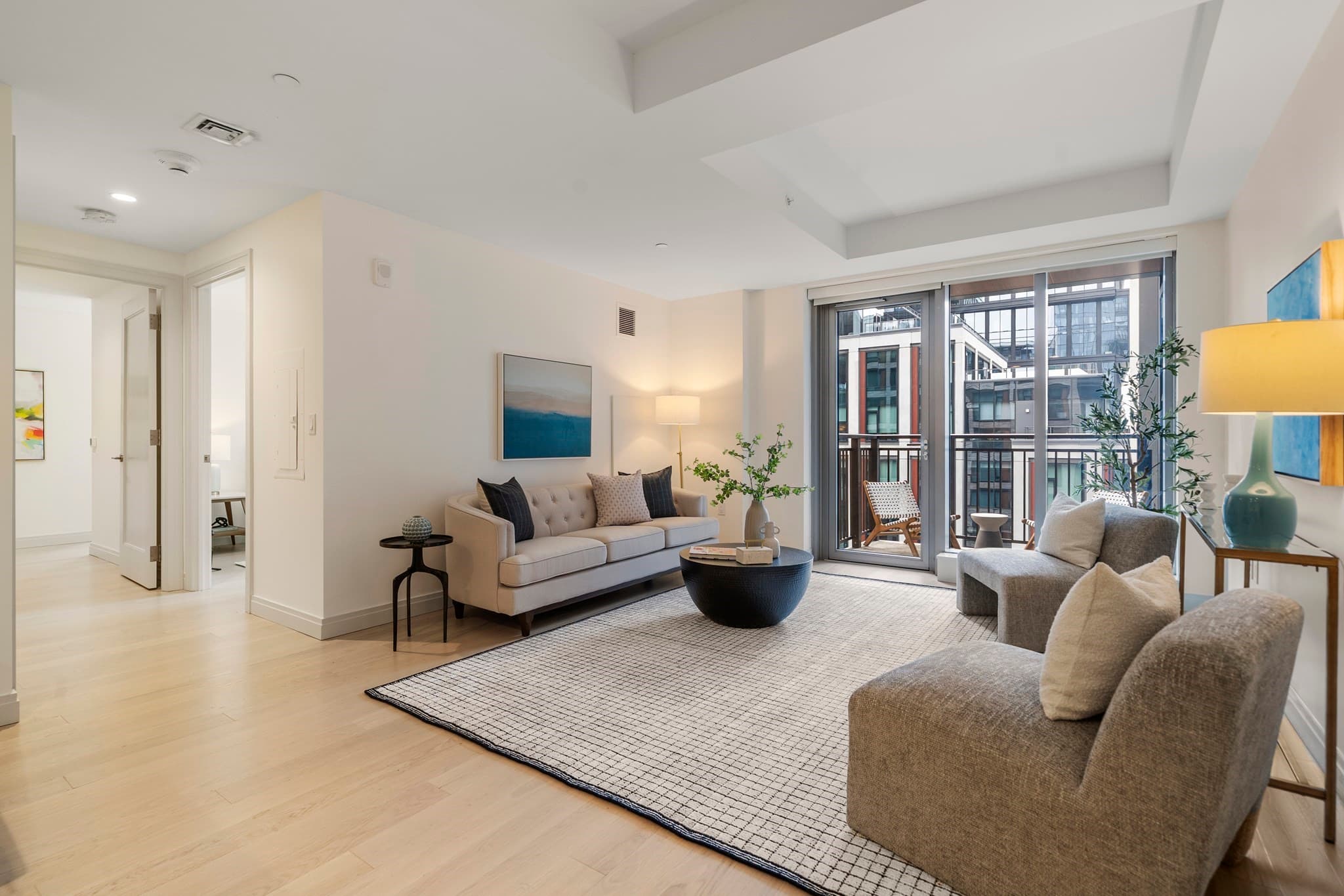 Condominium at 135 Seaport Blvd # 1609, Boston MA 02210, photo 9 of 38