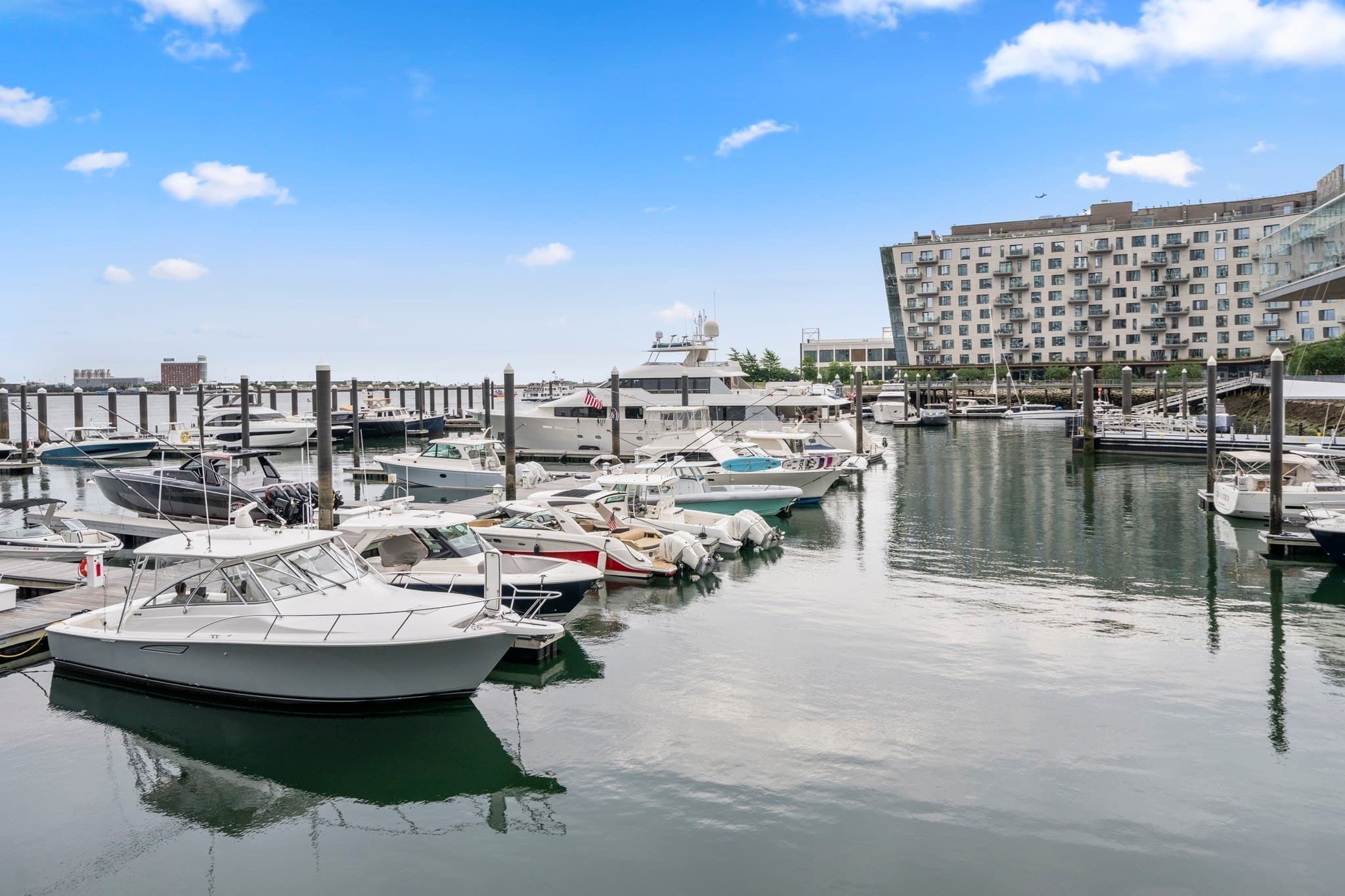 Condominium at 135 Seaport Blvd # 1609, Boston MA 02210, photo 34 of 38