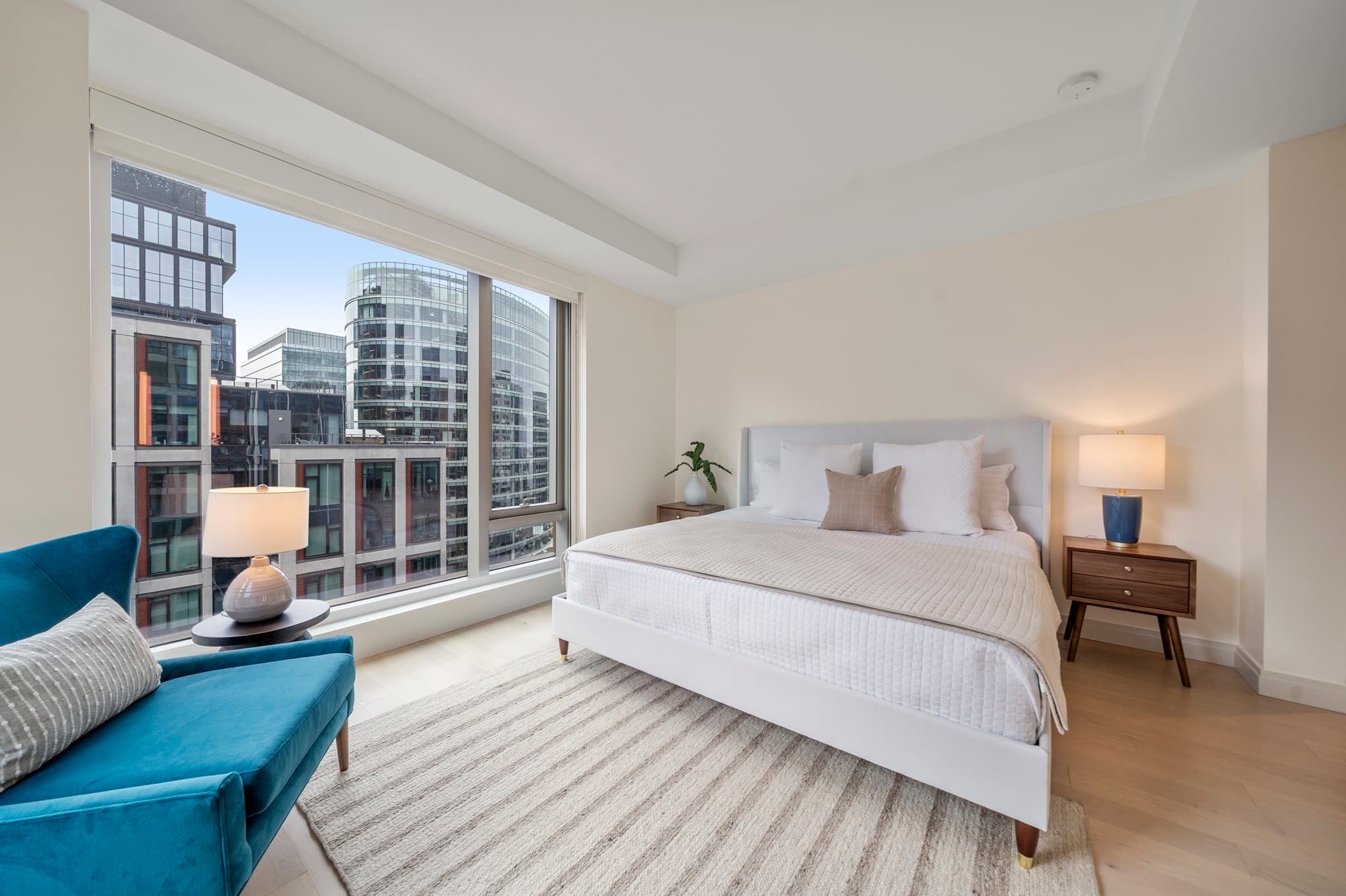 Condominium at 135 Seaport Blvd # 1609, Boston MA 02210, photo 19 of 38
