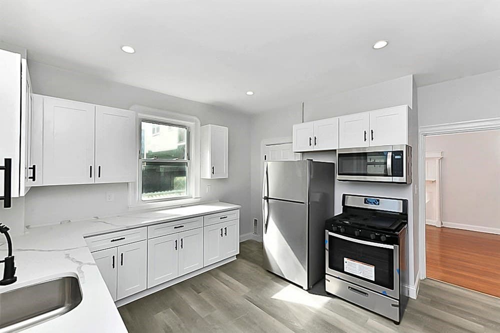 5-9 Family at 109 Walnut St, Somerville MA 02145, Somerville, photo 4 of 15