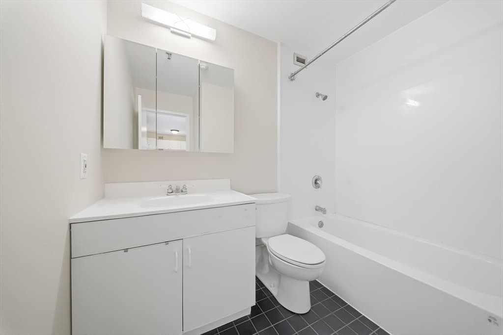 77 Adams St # 611, Quincy MA 02169 photo 12