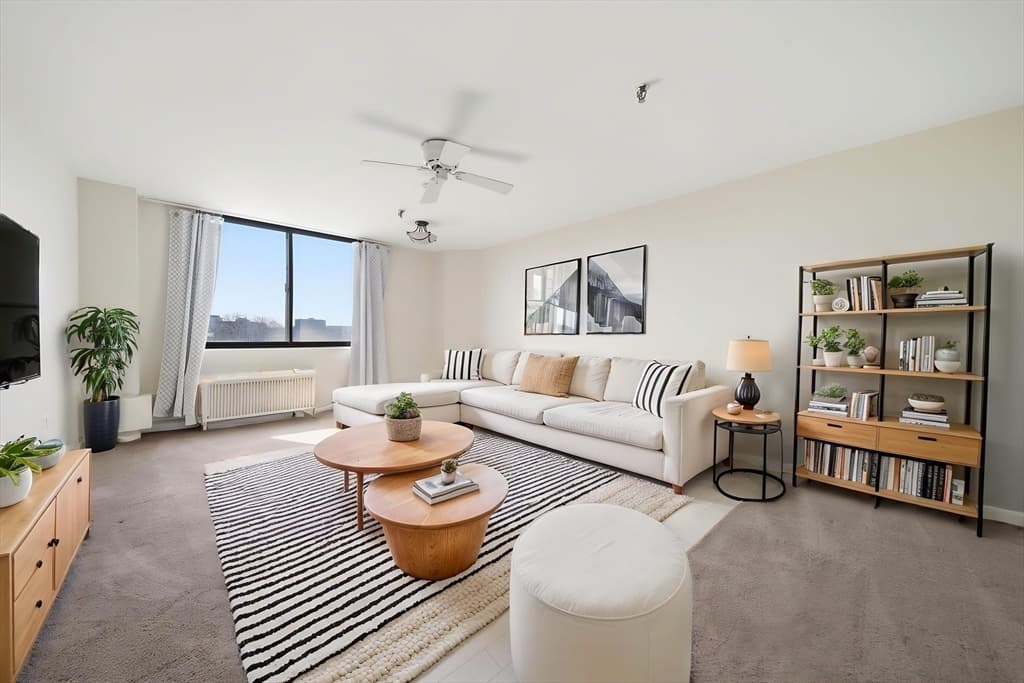 77 Adams St # 611, Quincy MA 02169