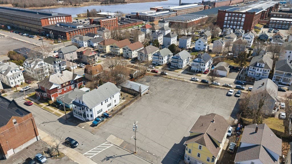 Commercial Sale at 51 Duncan, New Bedford MA 02745, New Bedford, photo 3 of 12