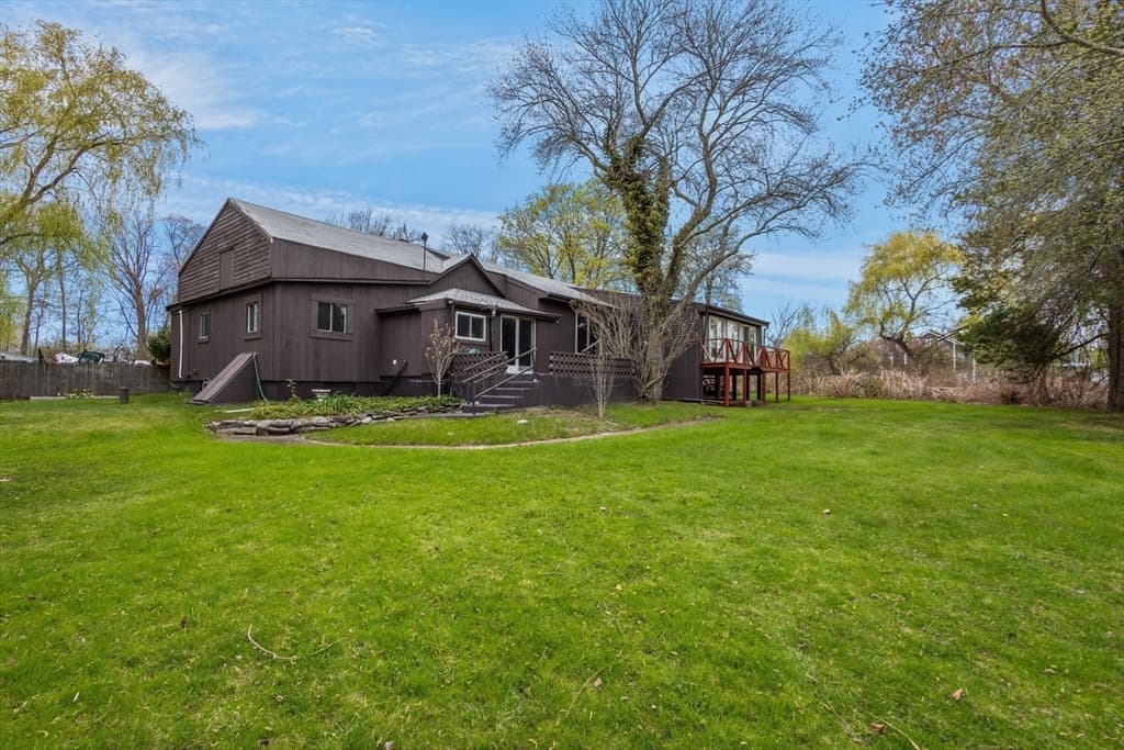 32 Morris St, Seekonk MA 02771 photo 4
