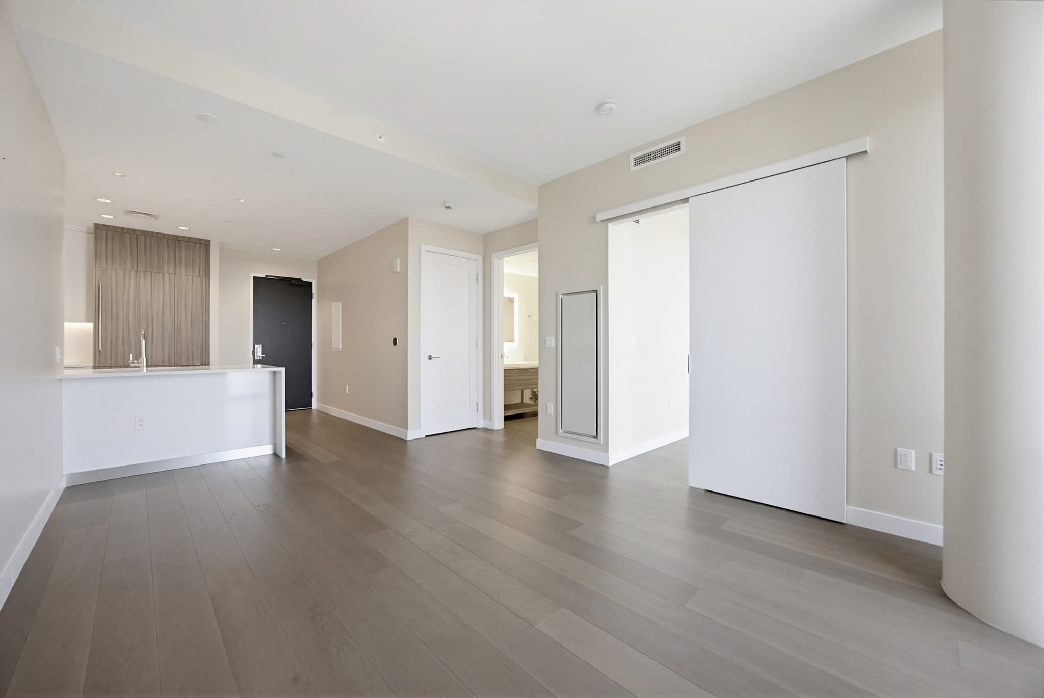 Condominium at 188 Brookline Ave # 19D, Boston MA 02215, photo 2 of 34