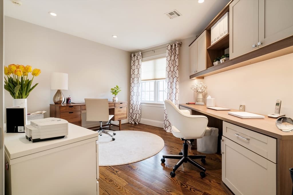 287 Langley Rd # 6, Newton MA 02459 photo 27