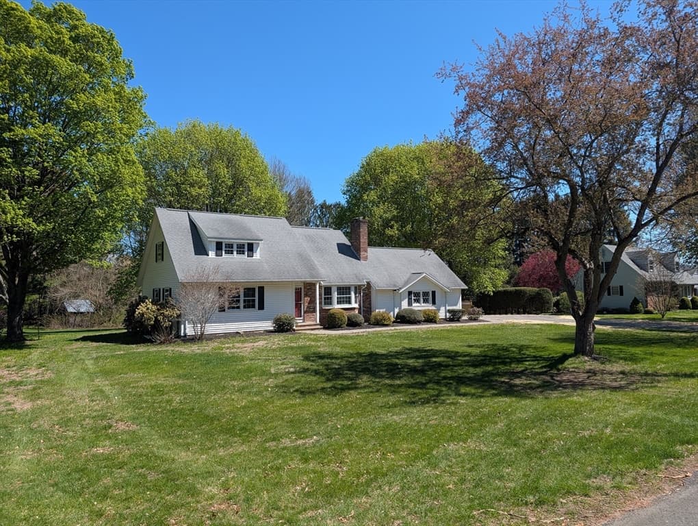 124 Plain Road West, Deerfield MA 01373 photo 2