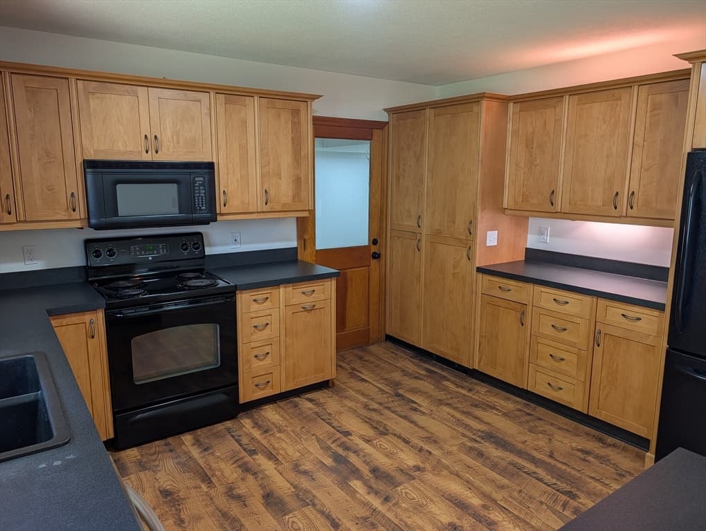 124 Plain Road West, Deerfield MA 01373 photo 5