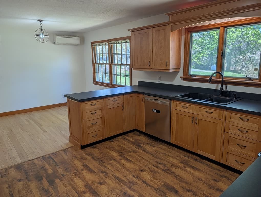 124 Plain Road West, Deerfield MA 01373 photo 4