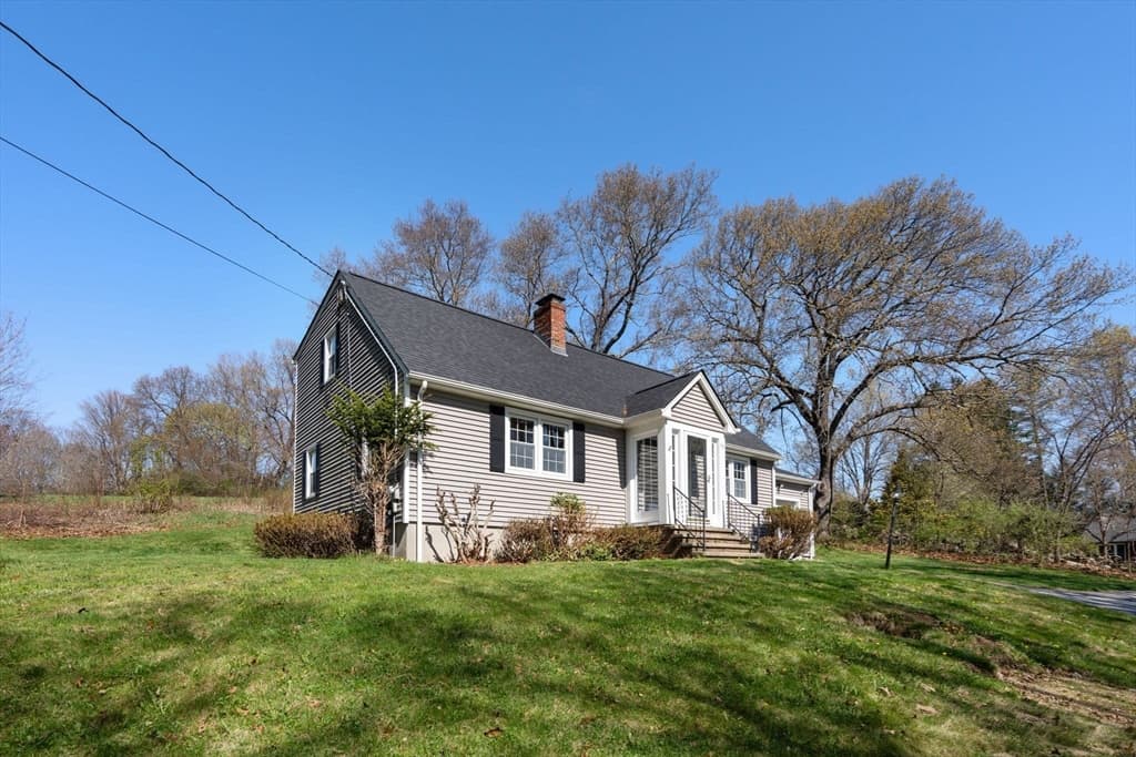 Single Family Residence at 89 Center Rd, Dudley MA 01571, Dudley, photo 28 of 29