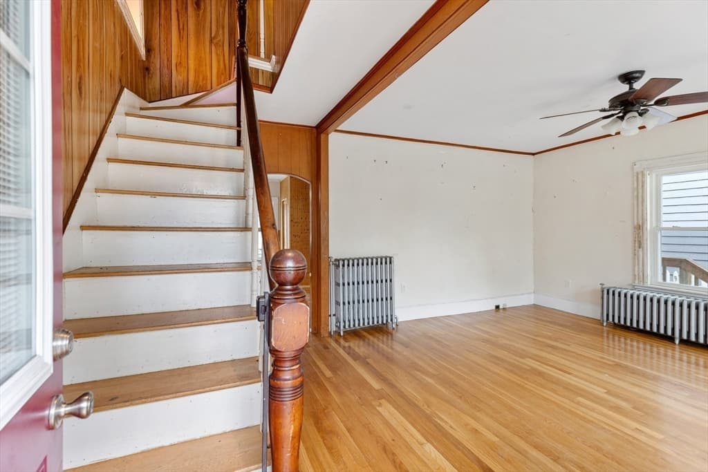 105 Centennial Ave, Gloucester MA 01930 photo 8