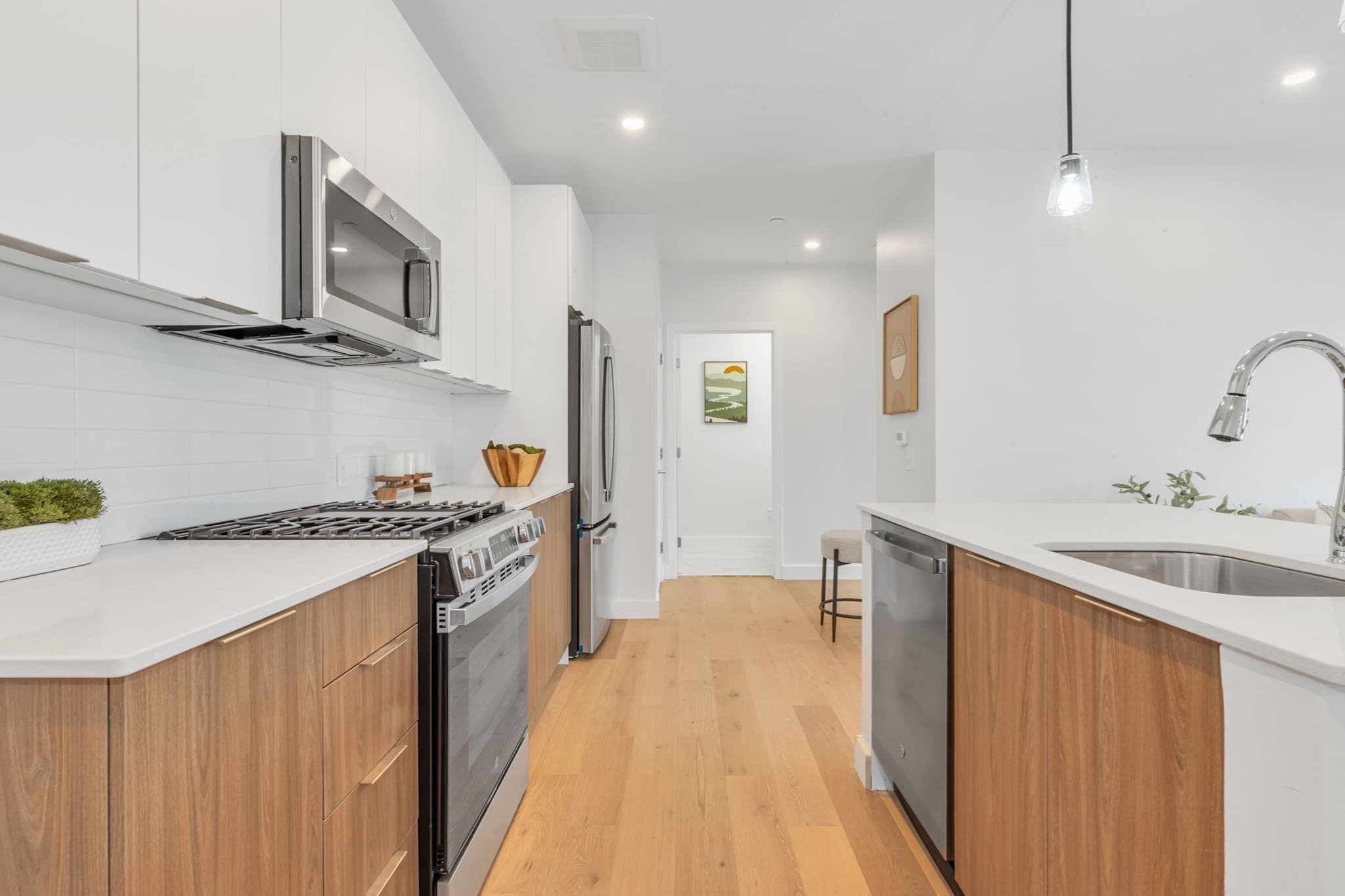 Condominium at 3992 Washington St # 302, Boston MA 02131, Boston, photo 14 of 29