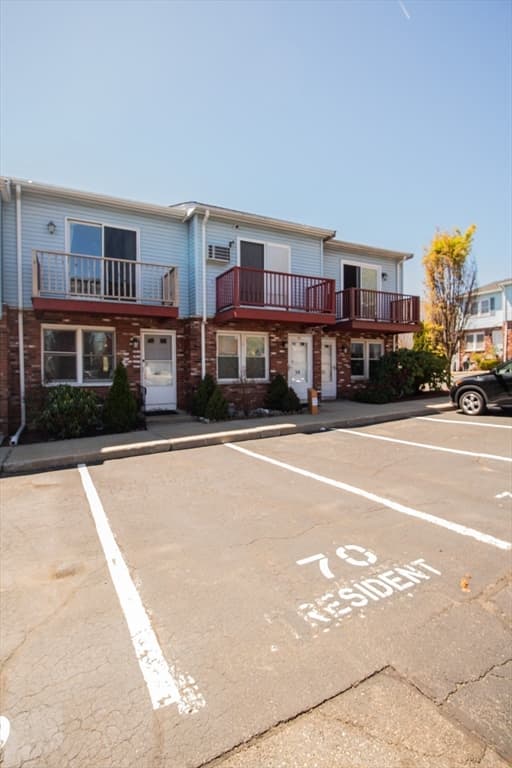 250 Congress Ave # 40, Chelsea MA 02150 photo 2