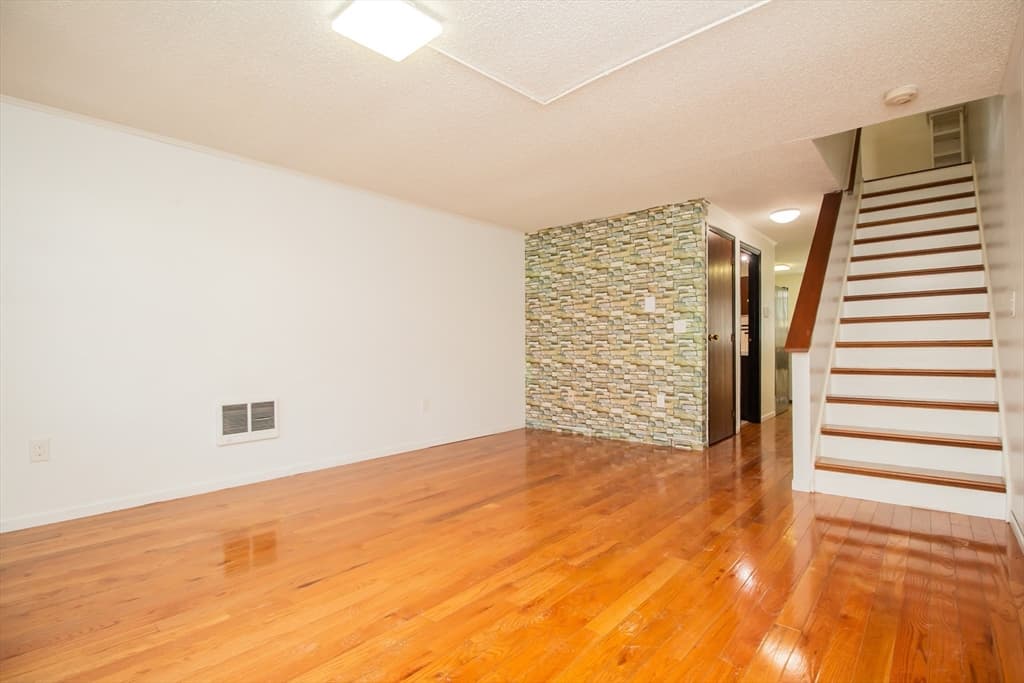 250 Congress Ave # 40, Chelsea MA 02150 photo 5