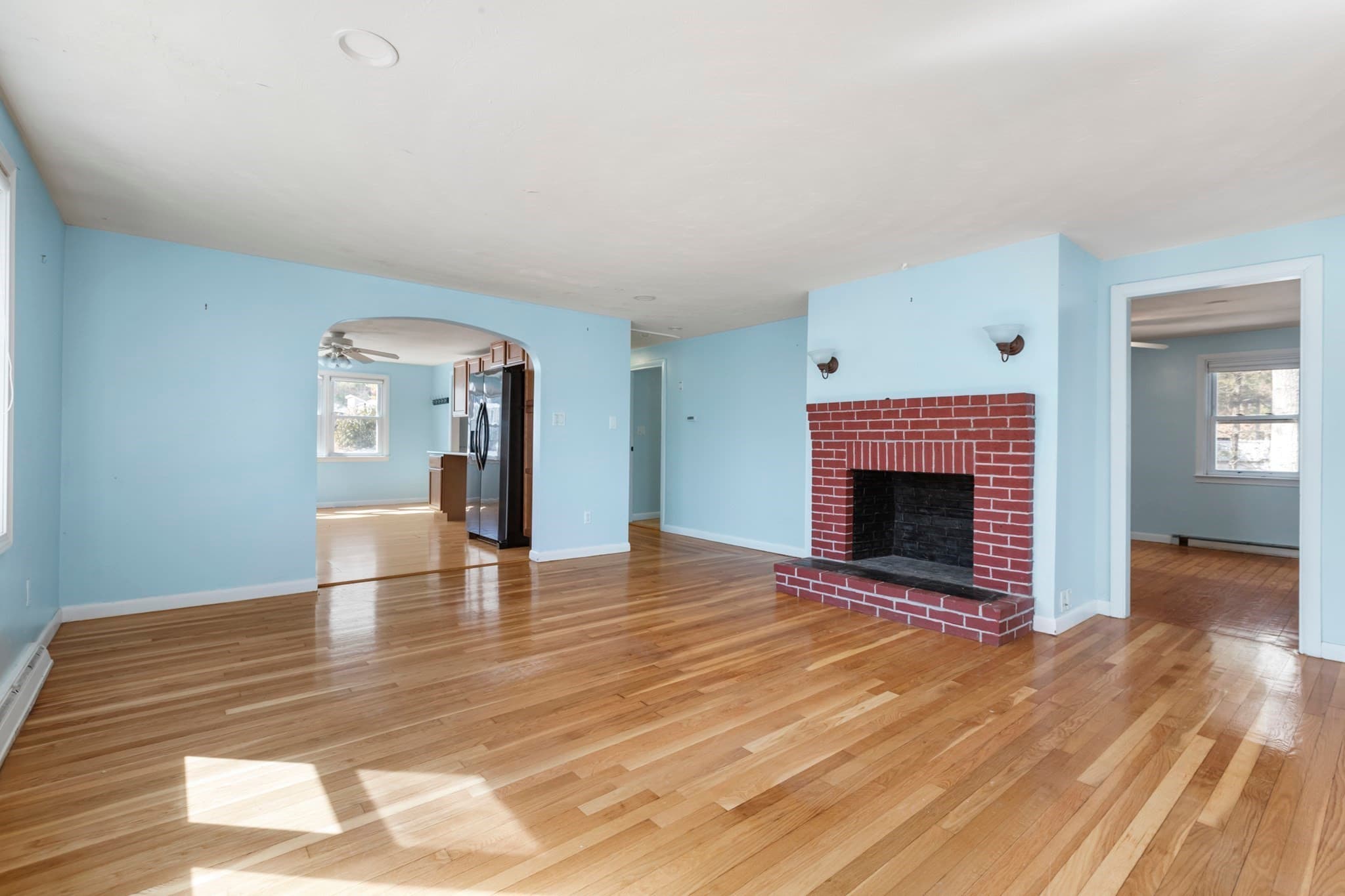 Single Family Residence at 21 River Rd, Marion MA 02738, Marion, photo 6 of 29