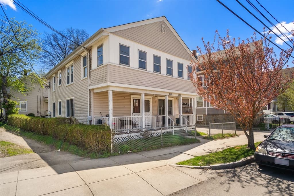 1142-1144 Plymouth Ave, Fall River MA 02721