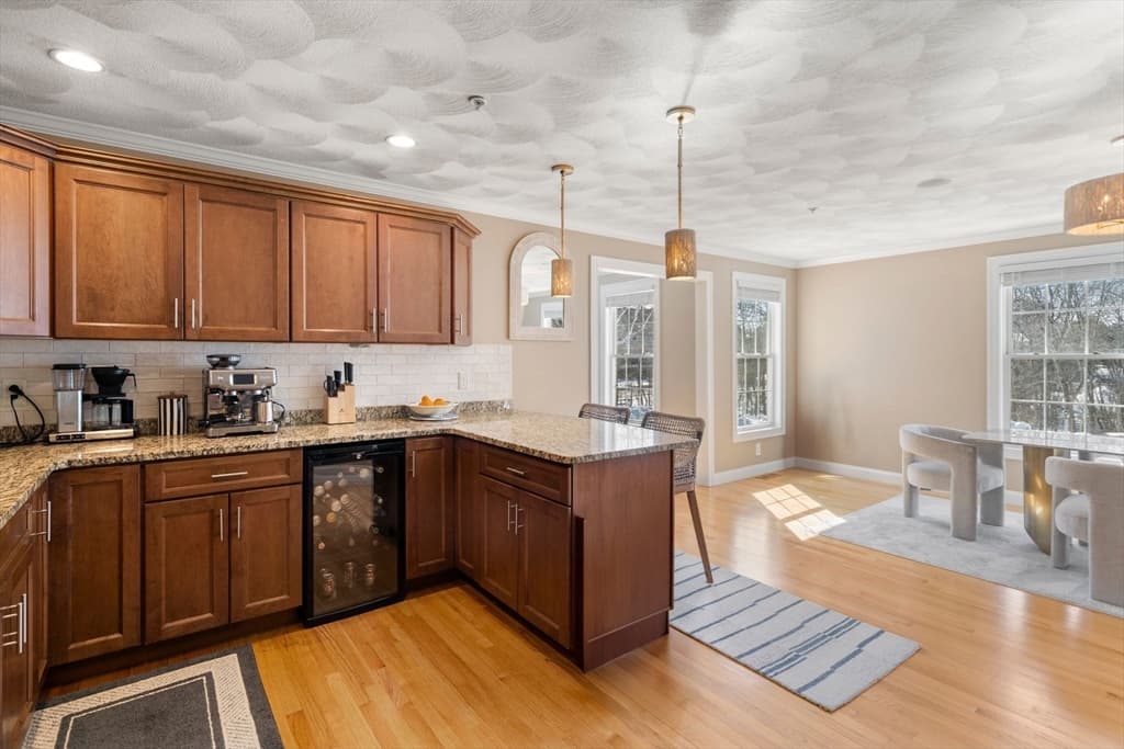 Condominium at 36 Middlesex # 3, Wilmington MA 01887, photo 5 of 21