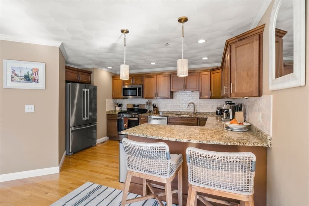 Condominium at 36 Middlesex # 3, Wilmington MA 01887, photo 10 of 21