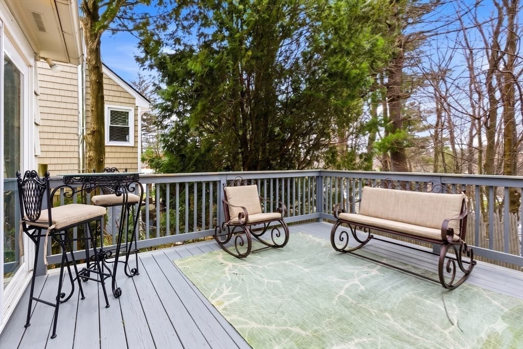 Single Family Residence at 407 Mower Street, Worcester MA 01602, photo 14 of 20