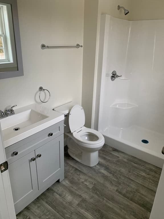 86 Beaumont Ave, Chicopee MA 01013 photo 6