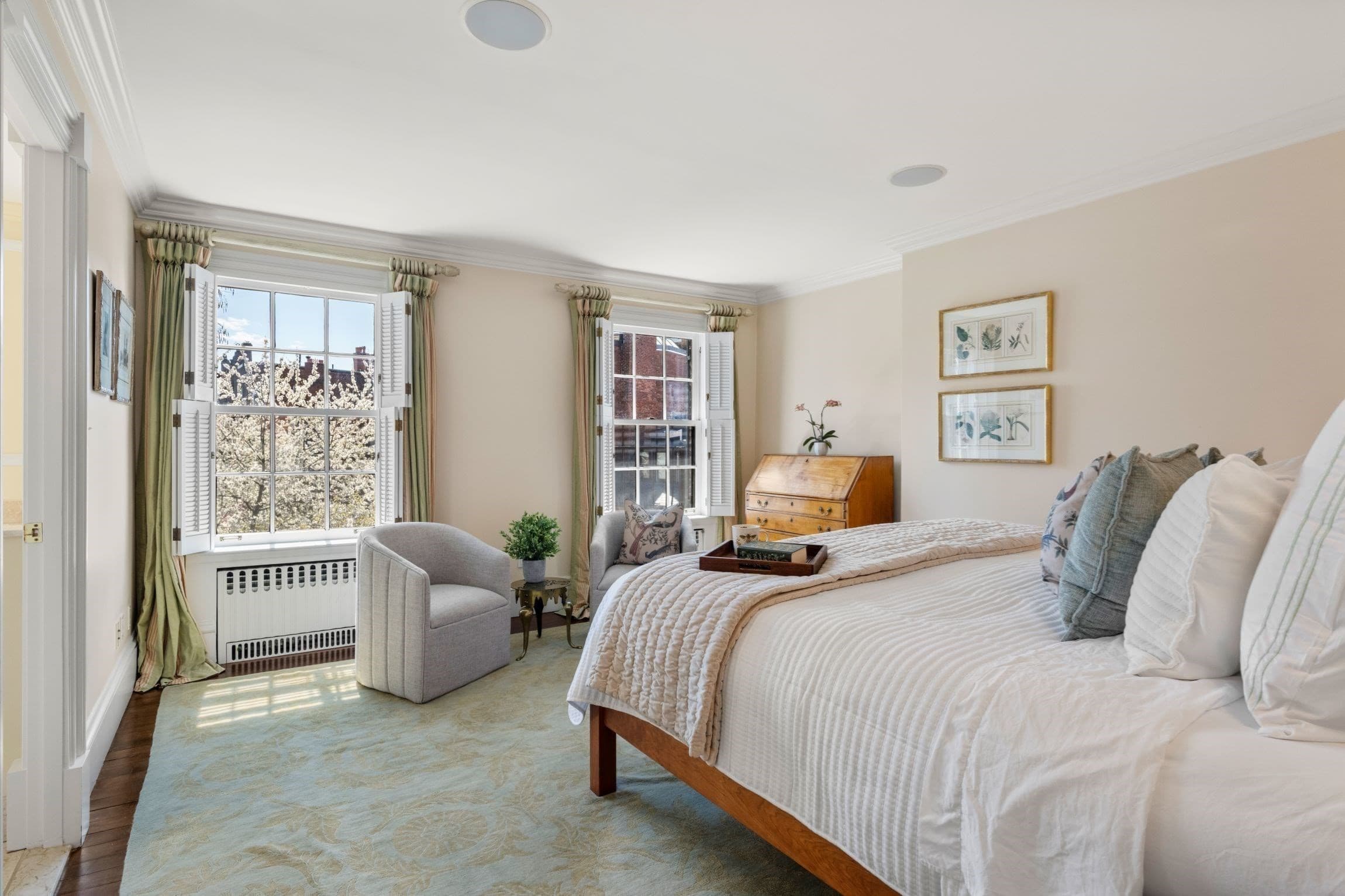 Single Family Residence at 80 Pinckney Street, Boston MA 02114, photo 13 of 30