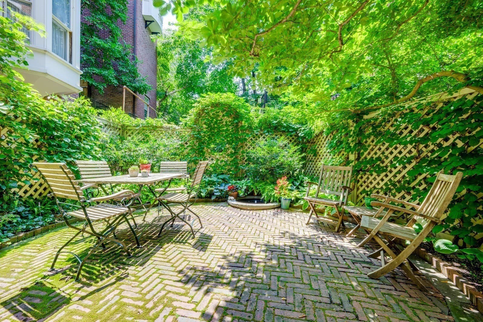 Single Family Residence at 80 Pinckney Street, Boston MA 02114, photo 29 of 30