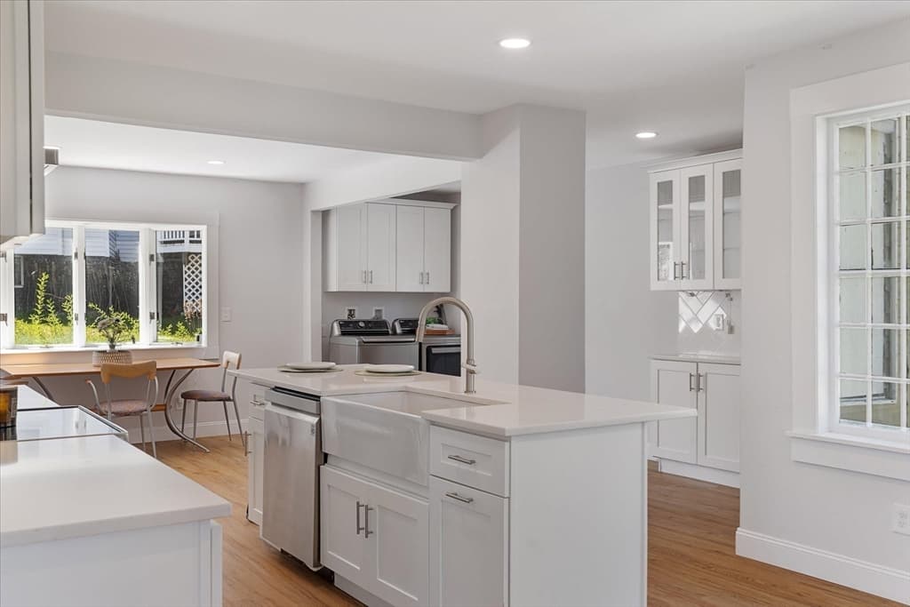 4 Chamberlain Pkwy, Worcester MA 01602 photo 11