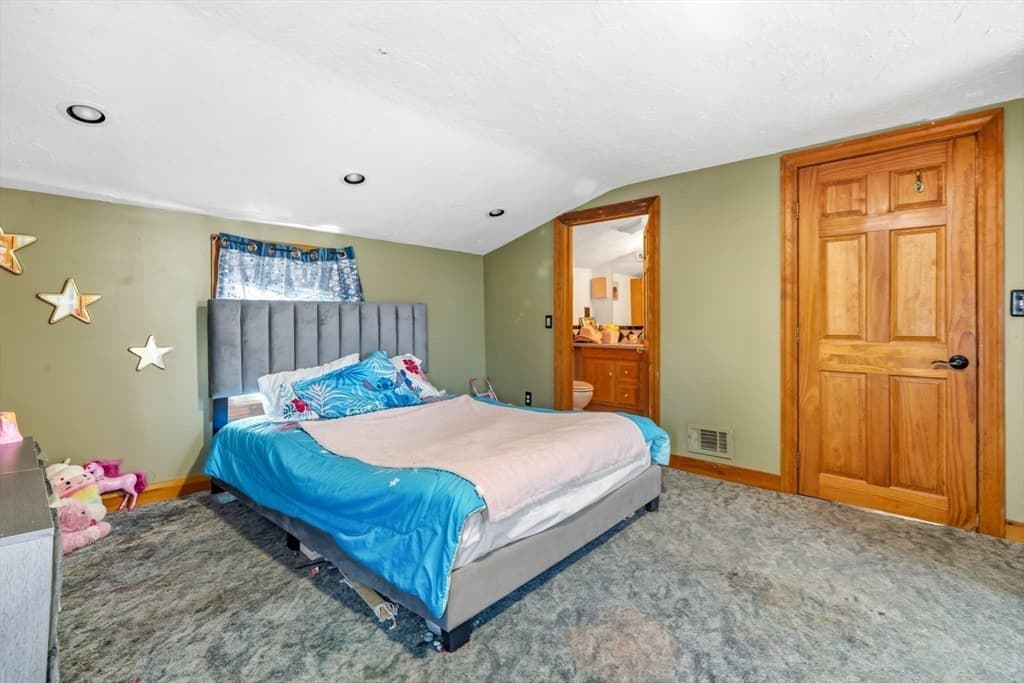 20 George St, Fitchburg MA 01420 photo 15