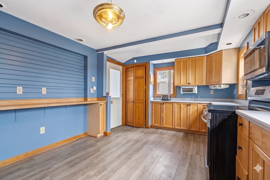 20 George St, Fitchburg MA 01420 photo 4