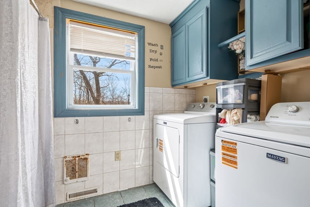 20 George St, Fitchburg MA 01420 photo 8