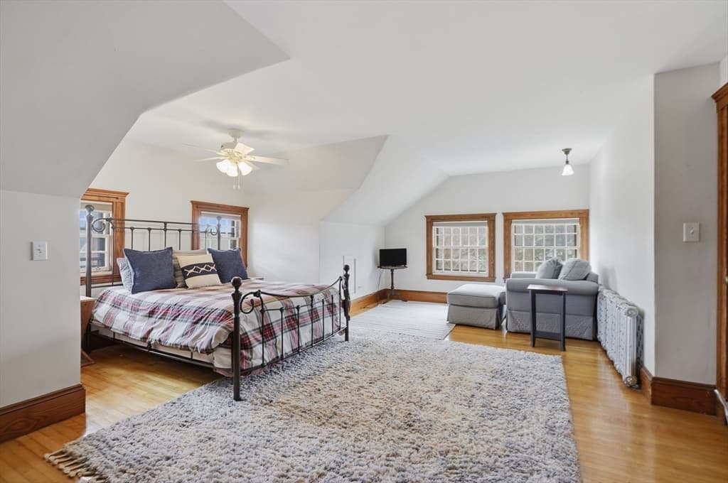Single Family Residence at 372 Main St, Amesbury MA 01913, Amesbury, photo 34 of 42