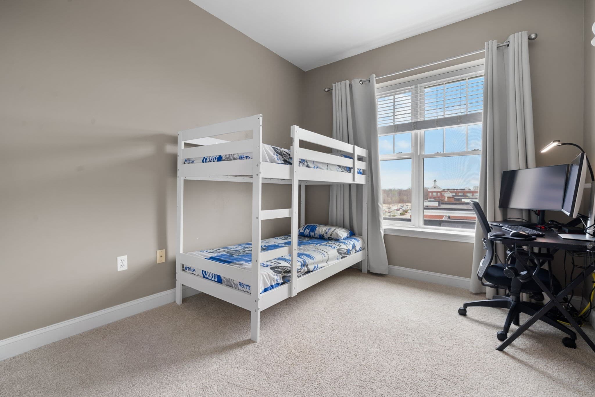 Condominium at 500 Union # 5404, Westborough MA 01581, photo 16 of 25