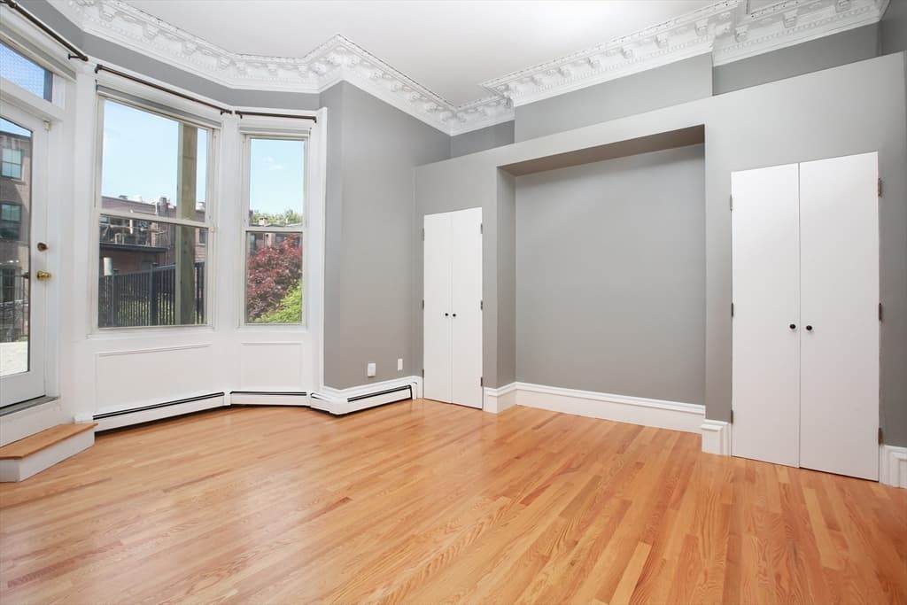 Condominium at 12 Claremont Park # 3, Boston MA 02118, photo 6 of 10