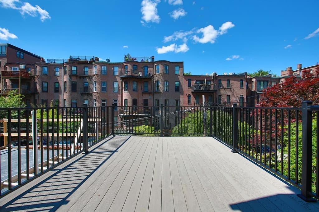 Condominium at 12 Claremont Park # 3, Boston MA 02118, photo 9 of 10