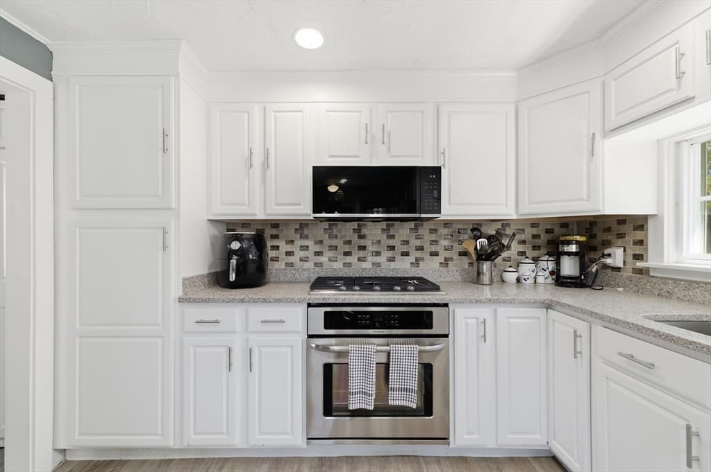 6 Birch St, Wareham MA 02571 photo 4