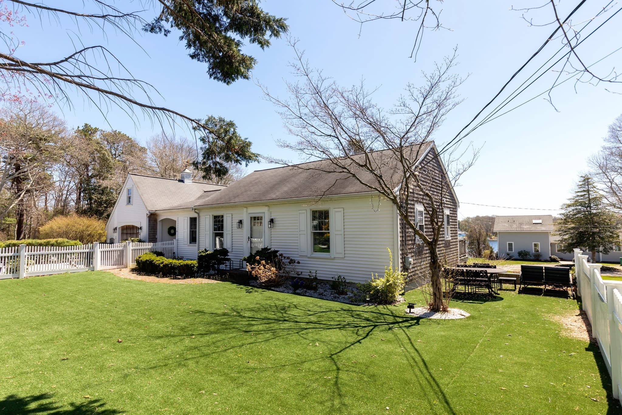 Single Family Residence at 6 Scottsdale Rd, Barnstable MA 02632, photo 2 of 39