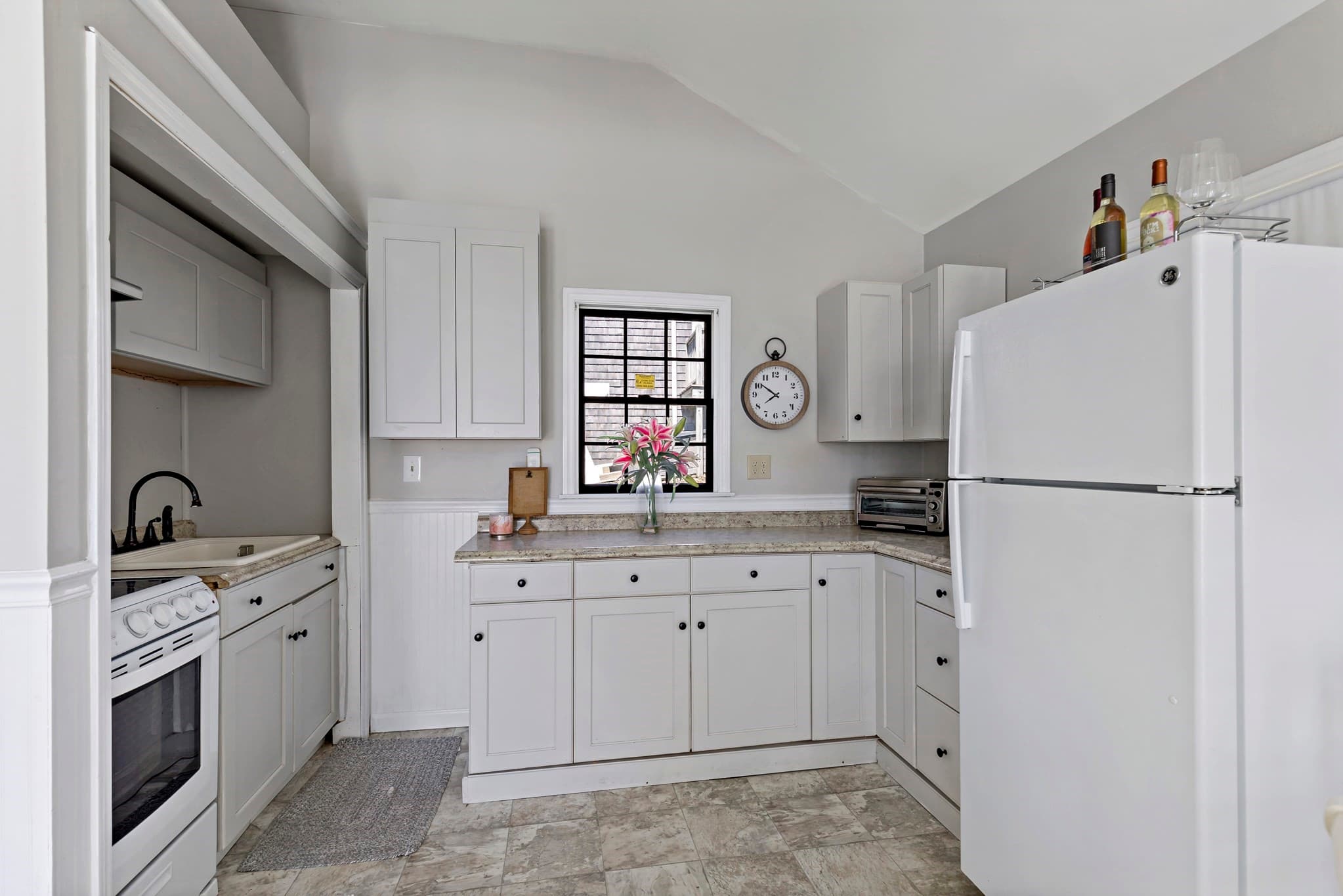 Single Family Residence at 6 Scottsdale Rd, Barnstable MA 02632, photo 38 of 39