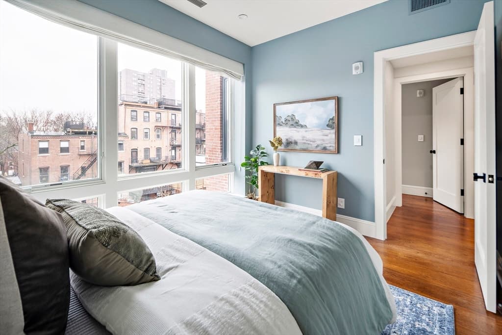 Condominium at 6 Union Park # 3, Boston MA 02118, photo 13 of 22