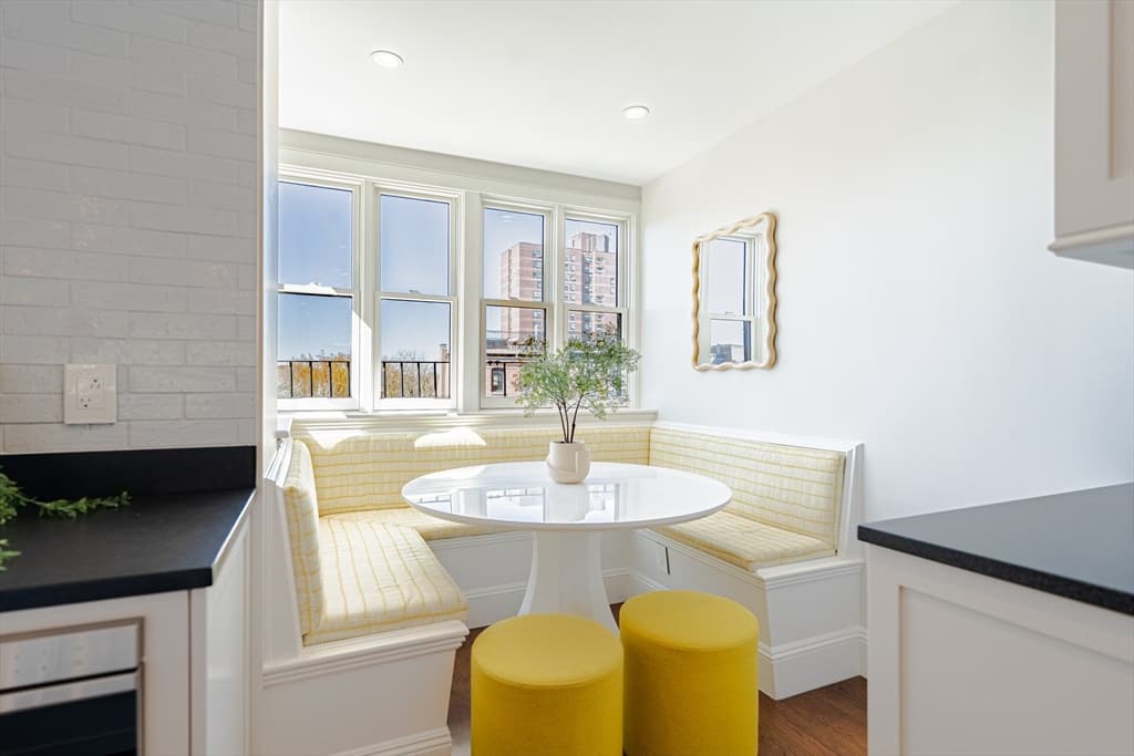 Condominium at 6 Union Park # 3, Boston MA 02118, photo 7 of 22