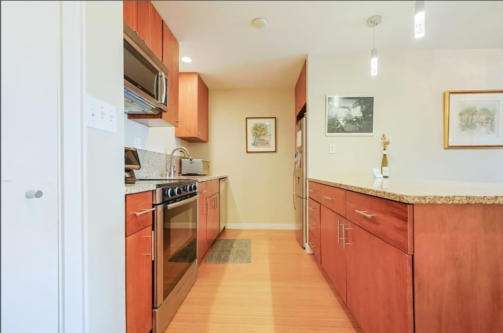 Condominium at 16 Miner Street # 501, Boston MA 02215, photo 5 of 21