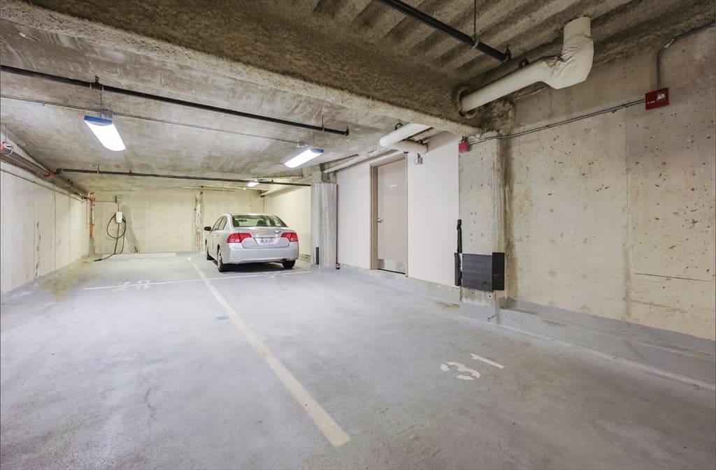 Condominium at 16 Miner Street # 501, Boston MA 02215, photo 14 of 21
