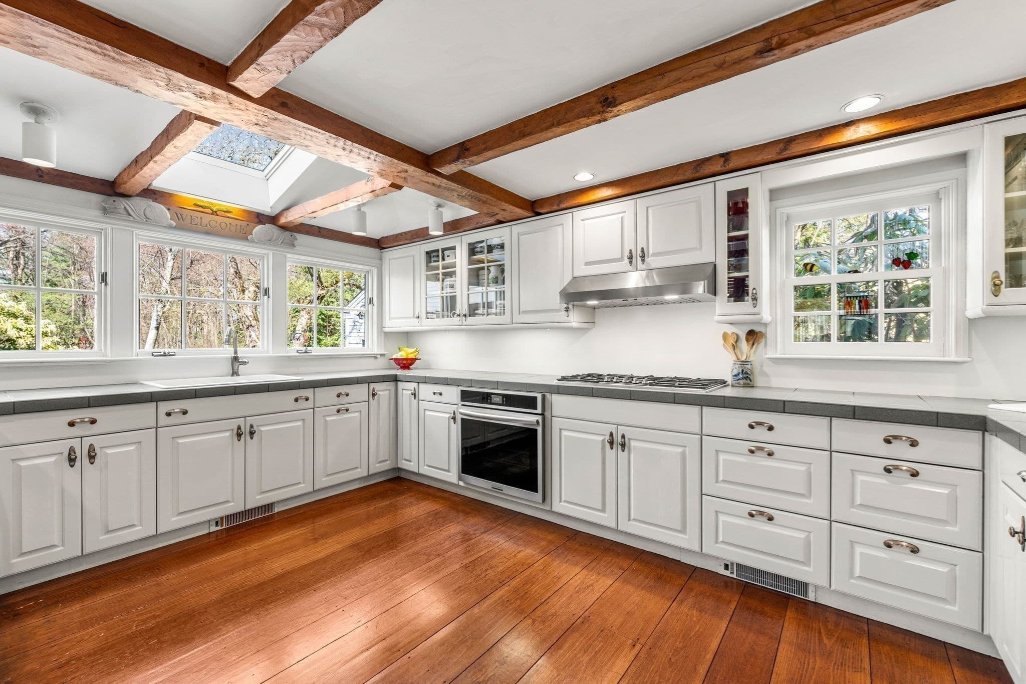 Single Family Residence at 58 Osgood St, North Andover MA 01845, North Andover, photo 6 of 41
