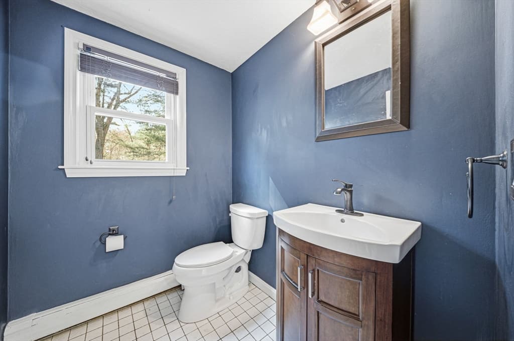 Single Family Residence at 443 Cushing St, Hingham MA 02043, photo 17 of 42
