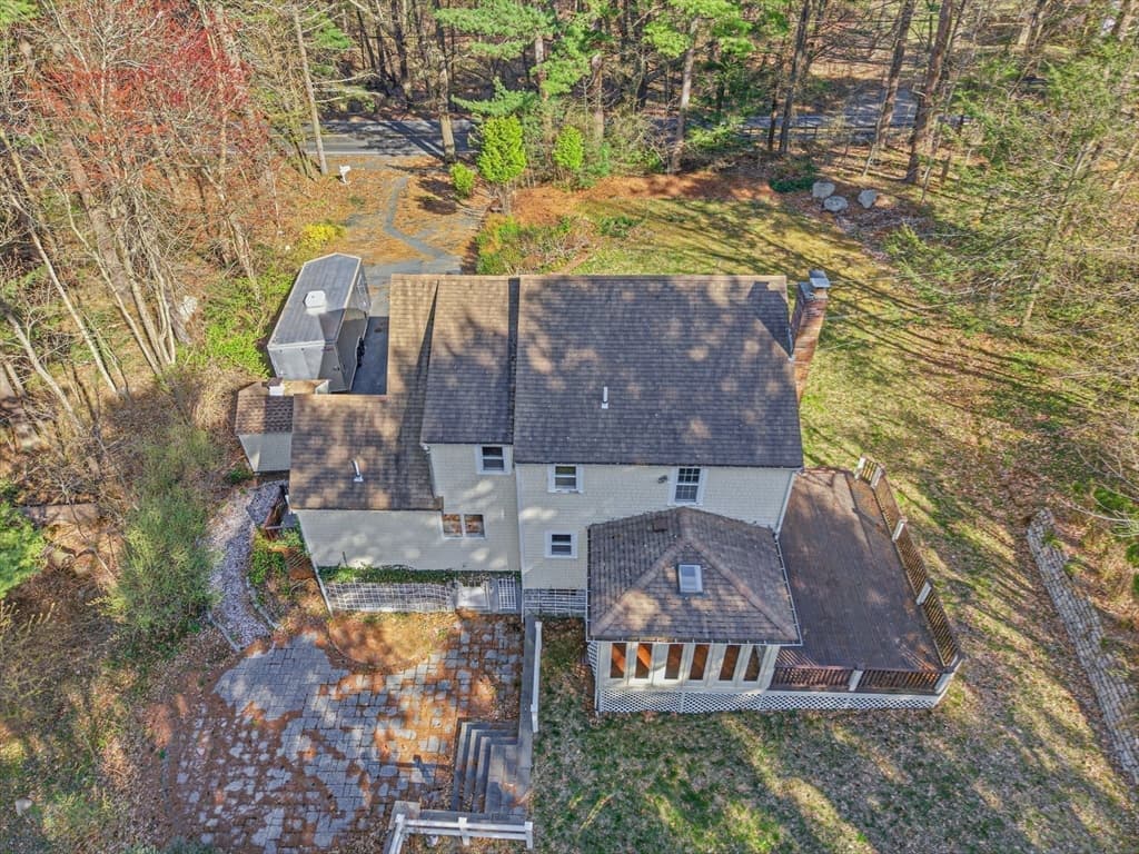 Single Family Residence at 443 Cushing St, Hingham MA 02043, photo 7 of 42