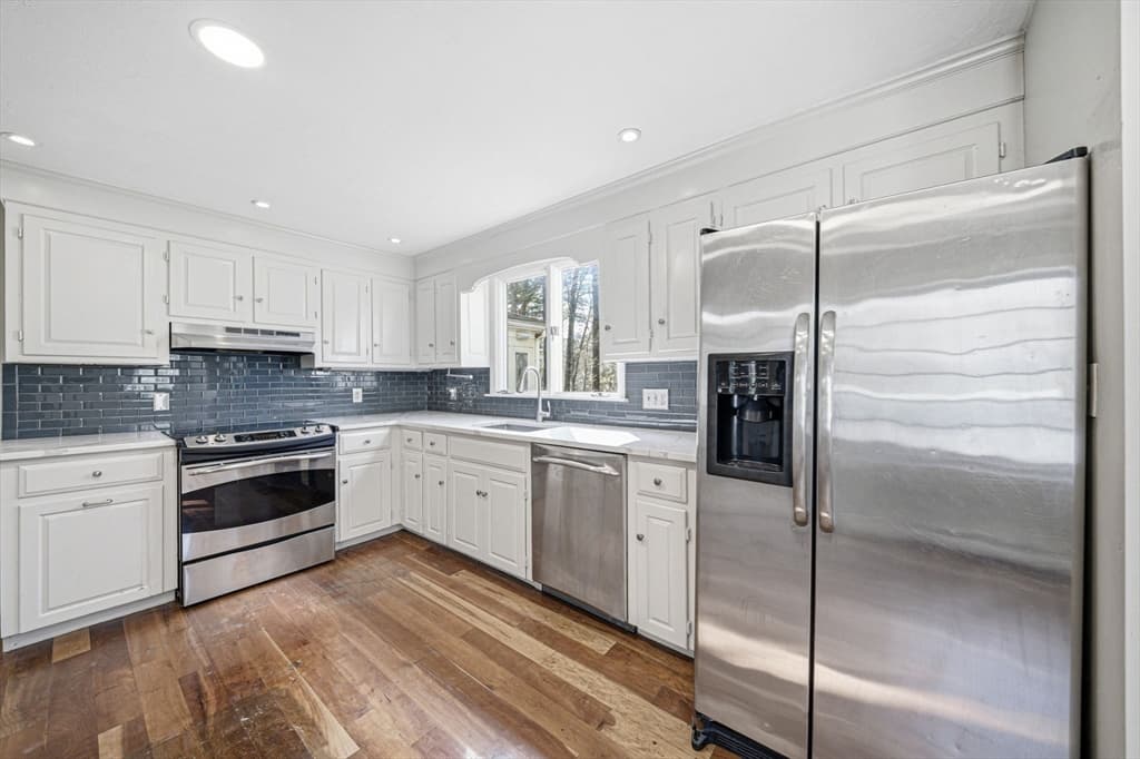 Single Family Residence at 443 Cushing St, Hingham MA 02043, photo 14 of 42