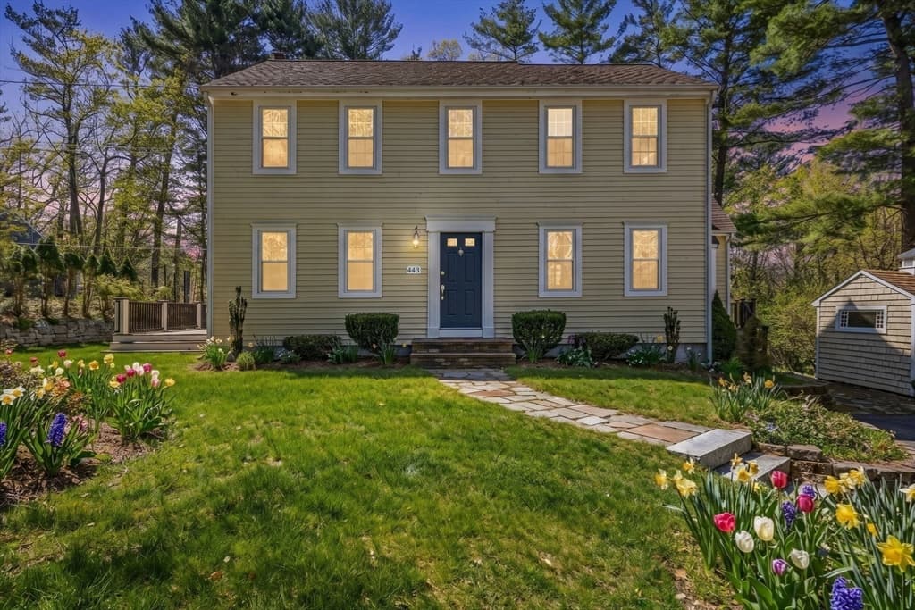 Single Family Residence at 443 Cushing St, Hingham MA 02043, photo 4 of 42
