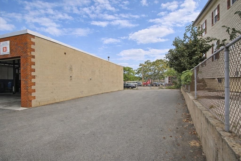 Commercial Sale at 284 S Broadway, Lawrence MA 01843, Lawrence, photo 5 of 23